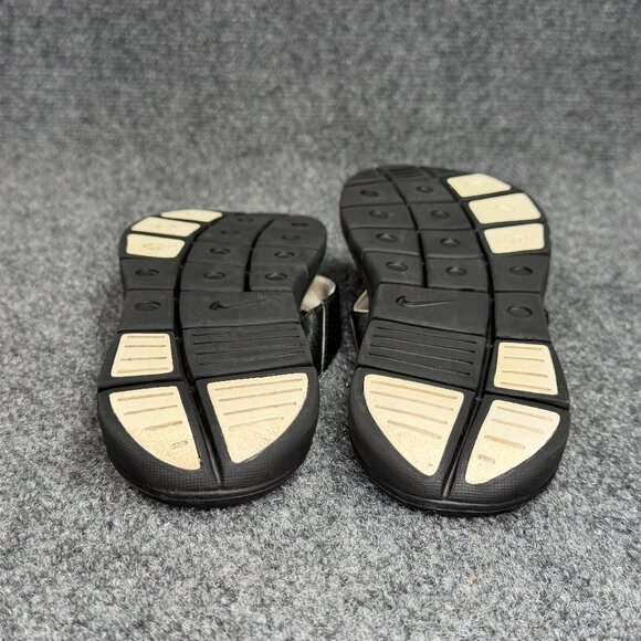 Nike Comfort Footbed Sandals Women's Size 7 Black Athletic Beach Thong Flip Flop - Picture 10 of 11